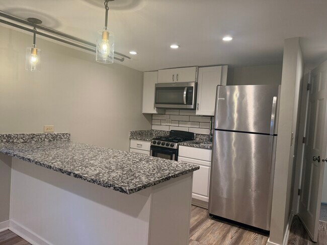 Photo - 6758 S Karlov Ave