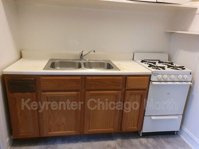 Photo - 914 Sherman Ave