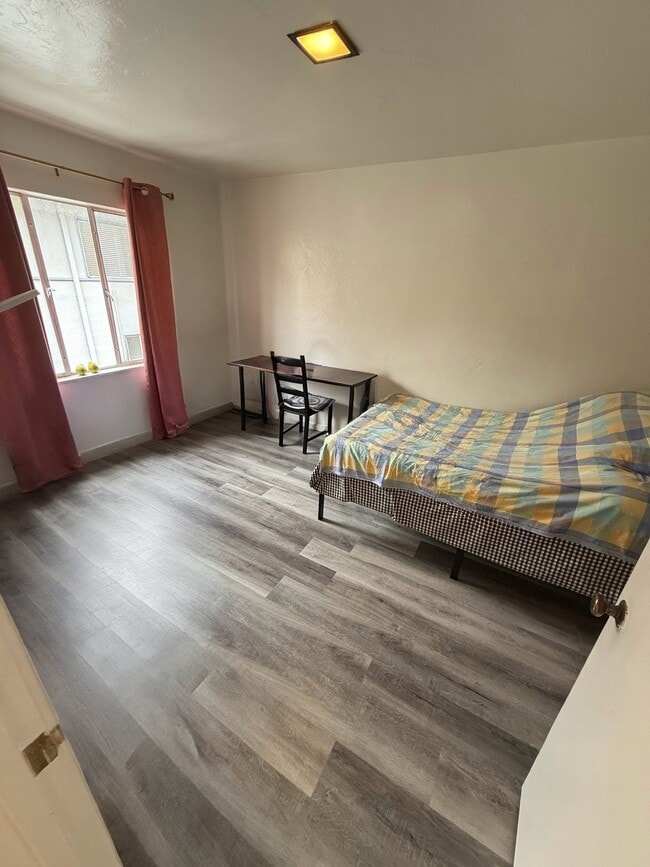 Photo - 1708 Euclid Ave Unit 3