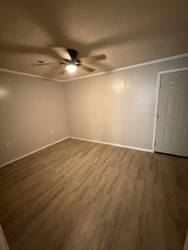 Photo - 1706 N Russell St Unit Apt. 2