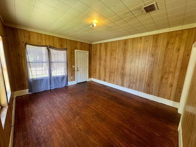 Photo - "Like New" Home In Bossier