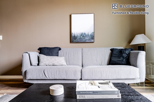 Photo - 11501 Century Oaks Terrace Apartamento Unidad FL3-ID304