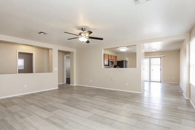 Photo - 3042 W Casino Ave