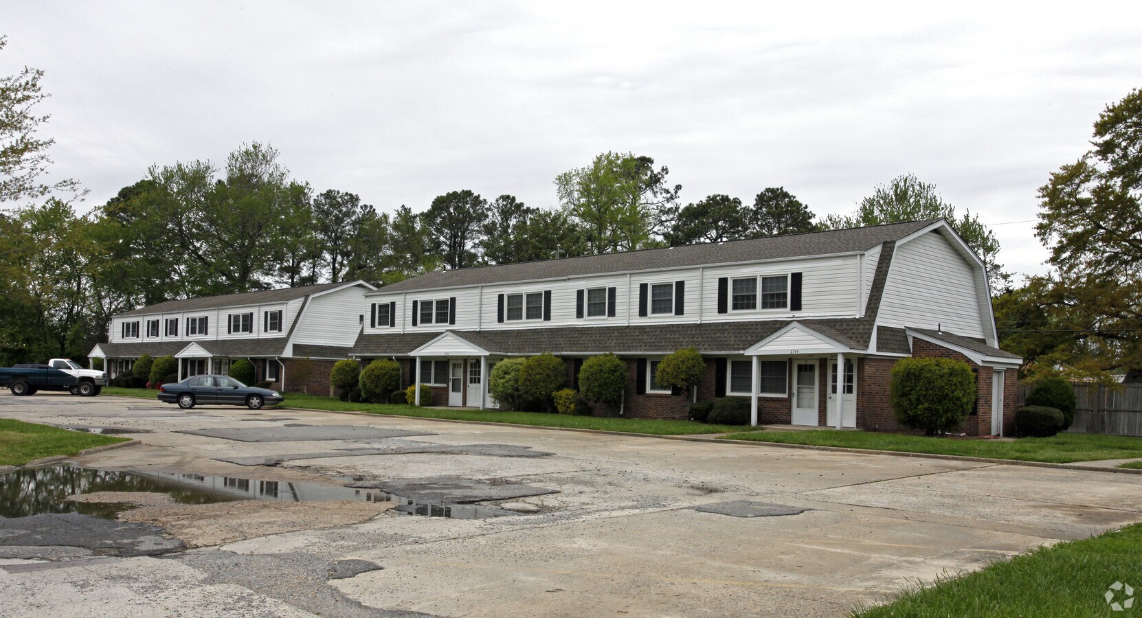 Gatewood Commons - Gatewood Commons