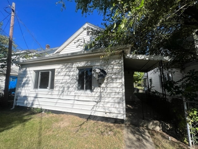 Photo - 1118 Van Buren St