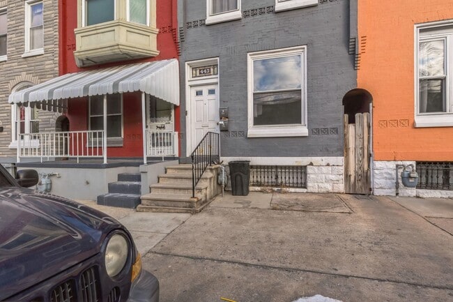 Photo - 443 N 10th St Unidad Apartment 1