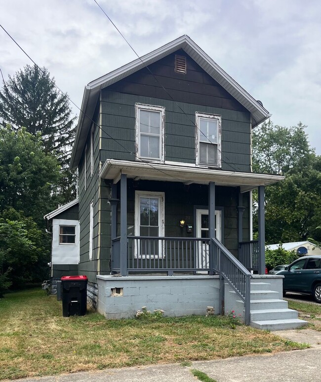 2 Story Home - 2 Story Home