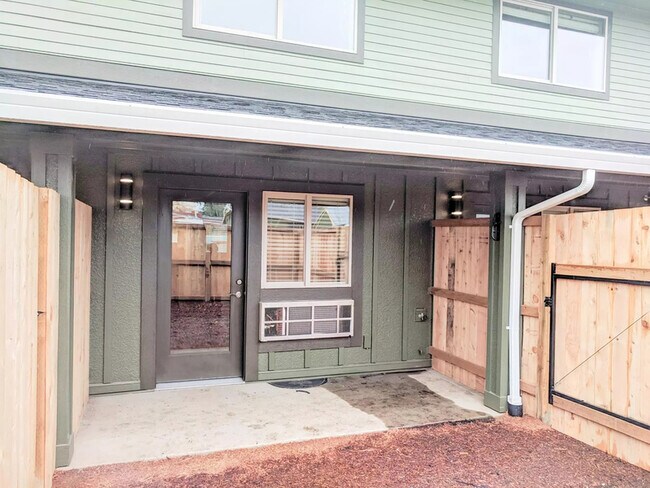 Photo - 8300 SE Flavel St Unit 104