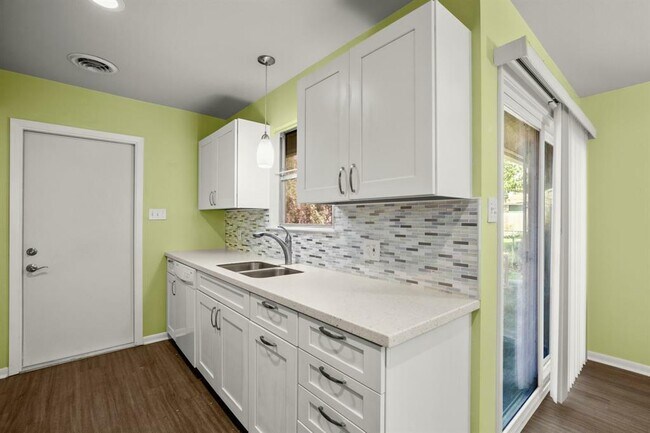 Photo - 8510 Rockwood Ln