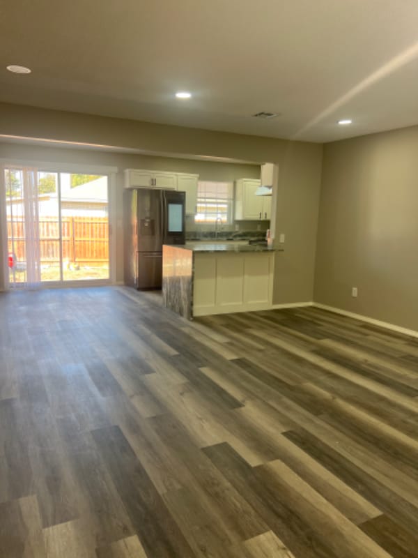 Photo - 1002 W Canton St