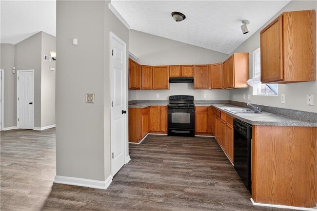 Photo - 5822 Cedar Croft Ln