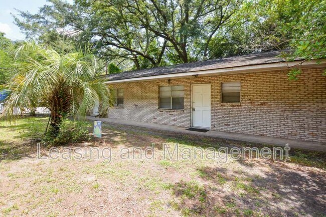 1611 Jessamine Rd Unidad 1C