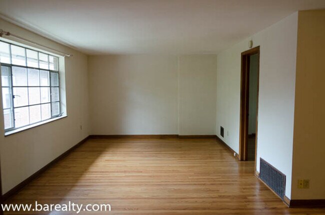 Photo - 475 E Hudson St Unit B-3