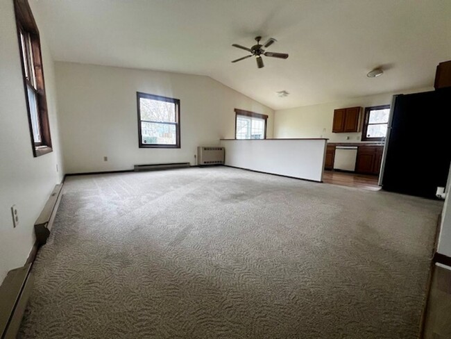 Single Family Home - 2 Beds, 1 Bath- Baldw... - Single Family Home - 2 Beds, 1 Bath- Baldw...