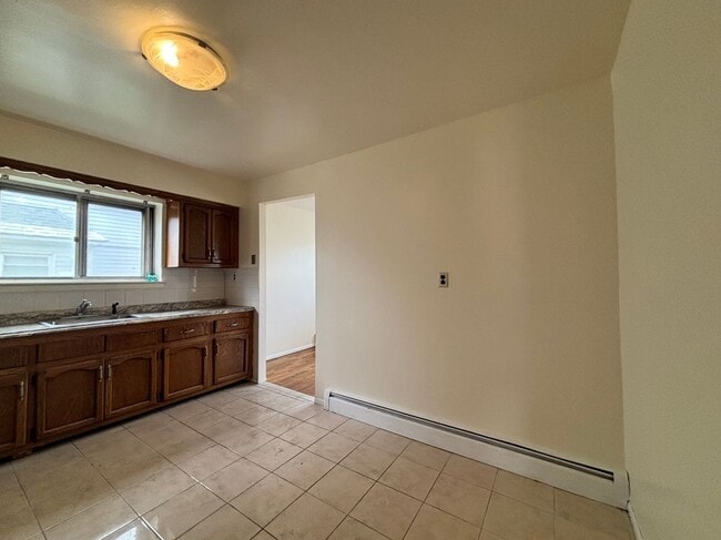 Photo - 2813 Gunther Ave Unit 2
