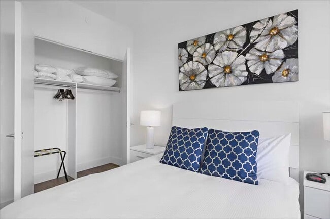 Photo - 57 Bank St Unidad ID1039857P