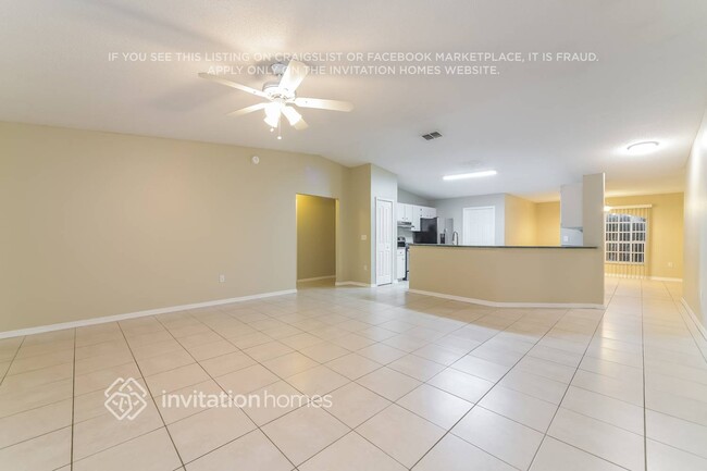 Photo - 913 W Lake Cannon Dr NW