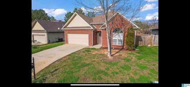 Building Photo - 683 Waterford Ln