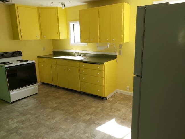 Photo - Cozy 1 Bed, 1 Bath House with Big Backyard and Outdoor Deck!