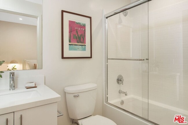 Photo - 1933 Griffith Park Blvd