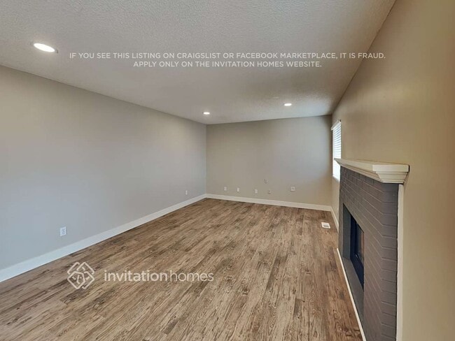 Photo - 1252 S Argonne Cir