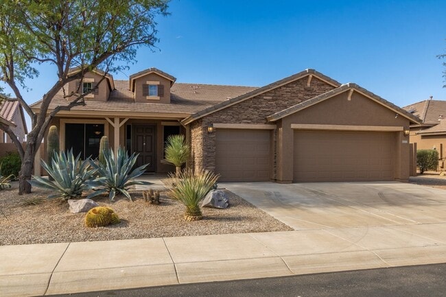 The Fairways GATED subdivision in Estrella... - The Fairways GATED subdivision in Estrella... House