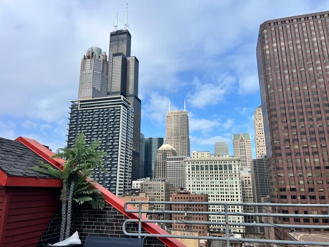 Photo - 161 W Harrison St Unit 504