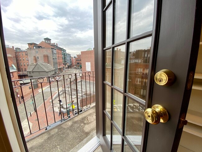 Photo - 187 North St Unidad 8