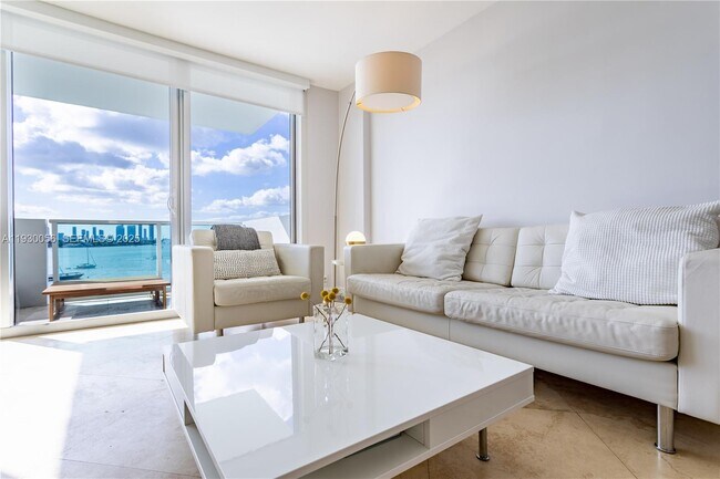 1200 West Ave Unit 526
