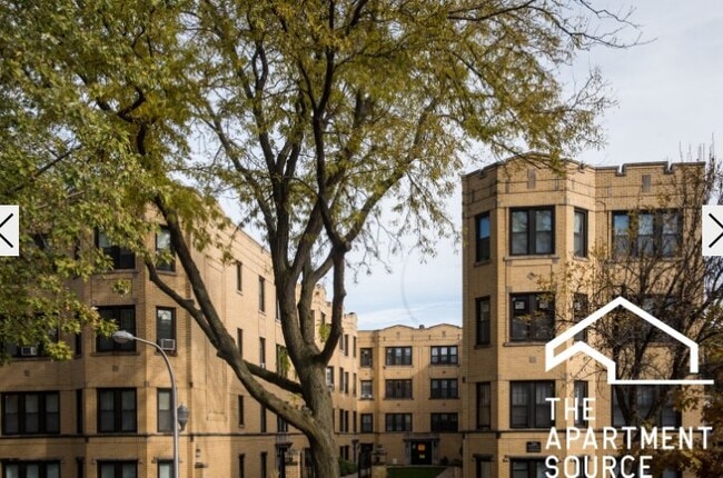 Photo - 3817.5 N Greenview Ave Unit 1