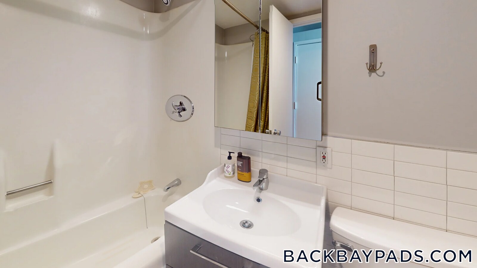 Photo - 12 Stoneholm St Unidad 511