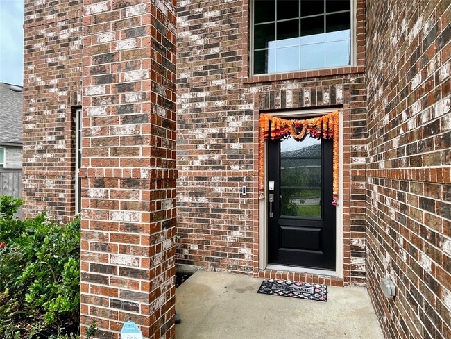Photo - 31603 Rosebud Vly Ln