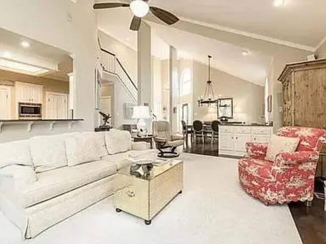 Photo - 5607 Courtyard Dr