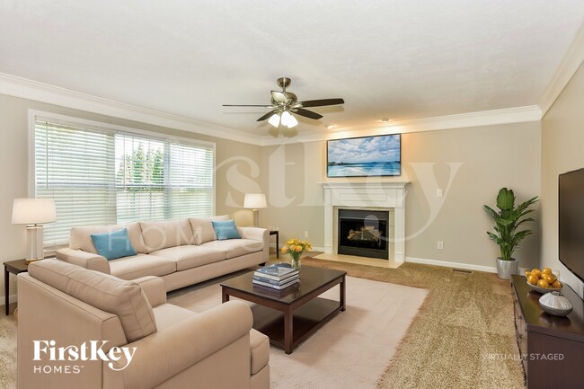 Photo - 1161 Castlewood Dr