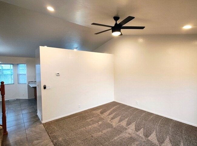 Photo - Updated 4 Bd 3 Ba Home in Sandy