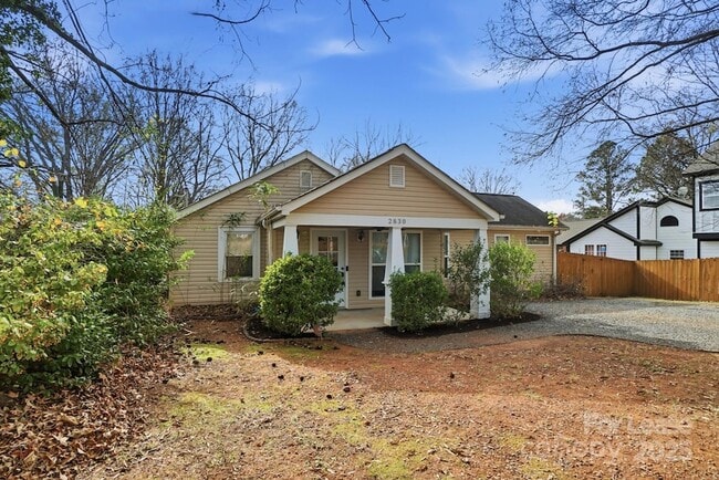 Photo - 2830 Hilliard Dr