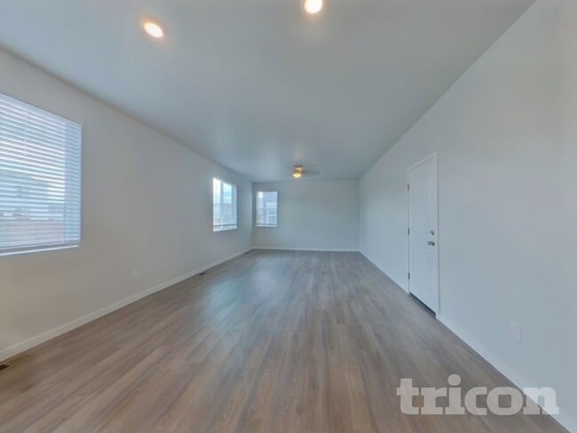 Photo - 1368 Orchard St