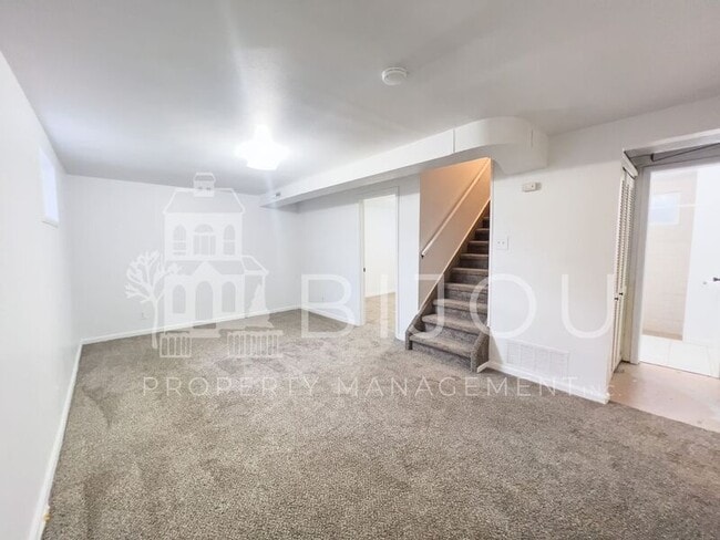 Photo - 2206 E Fountain Blvd