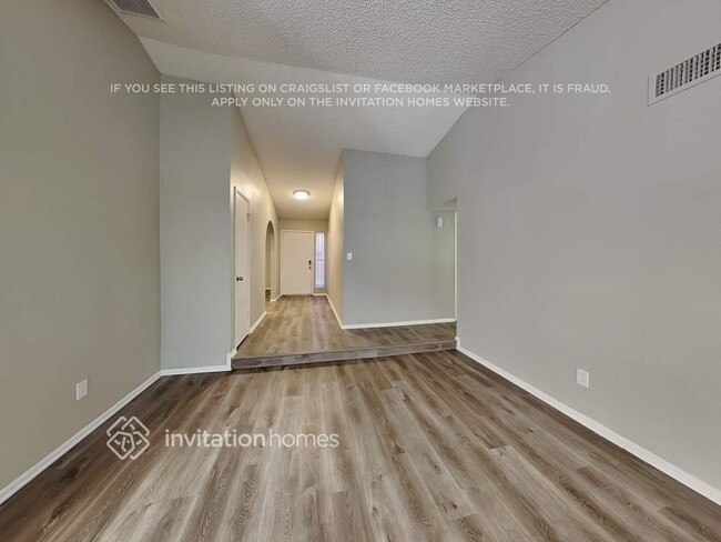 Photo - 5326 W Purdue Ave