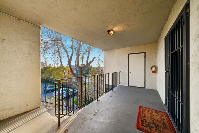 Photo - 3009 Dana St Unit C