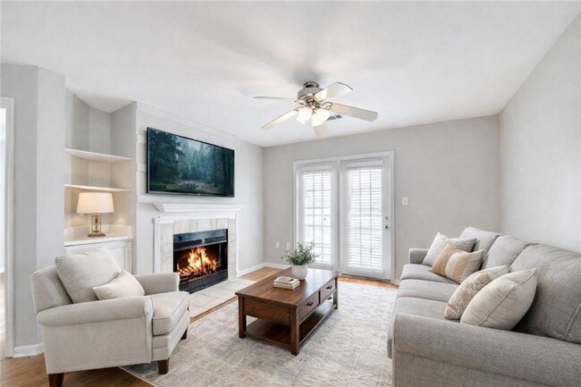 Photo - 3655 Habersham Rd NE Unit 311