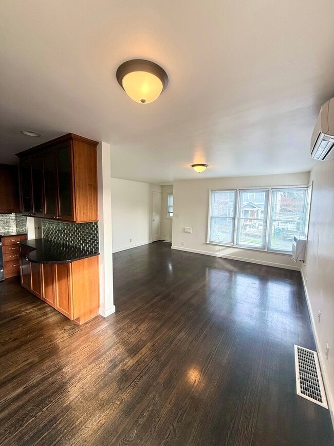 Photo - Charming 4 Bedroom Whittier Heights Home