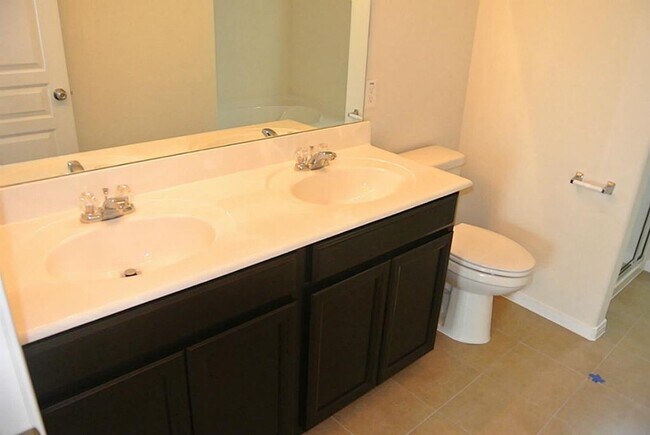 Photo - Stylish 3-Bedroom with Backyard Retreat!