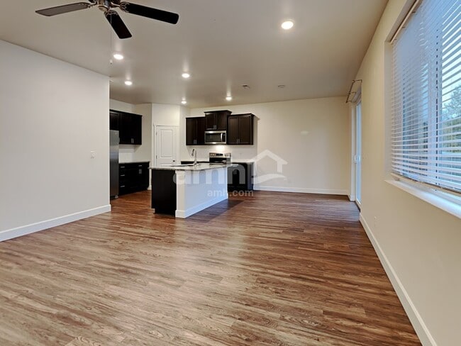 Photo - 12451 83rd Ave E