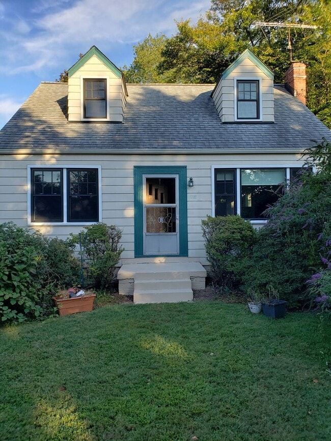 Photo - 119 Washington Grove Ln