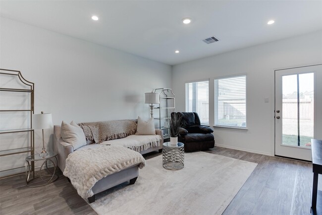 Photo - 5339 Tuscany Hills Ln