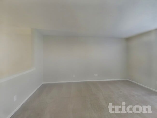 Photo - 2934 Ludwig Dr