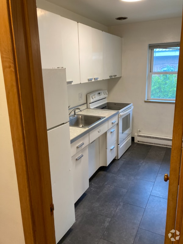 Building Photo - 408 6th St SW Unit 10 Rental