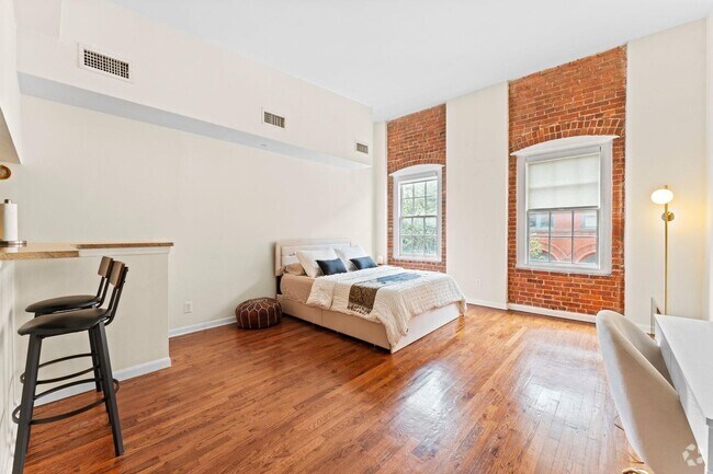 Building Photo - 158 Wayne St Unit 305A Rental