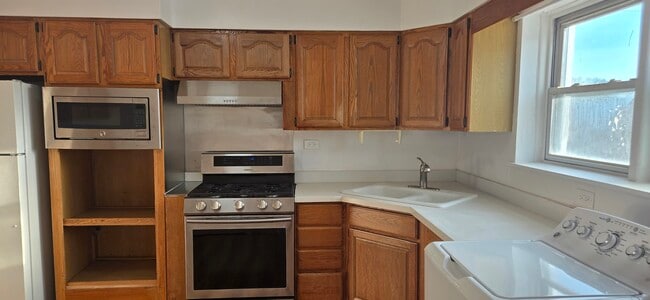 Photo - 3923 W Howard St Unit W